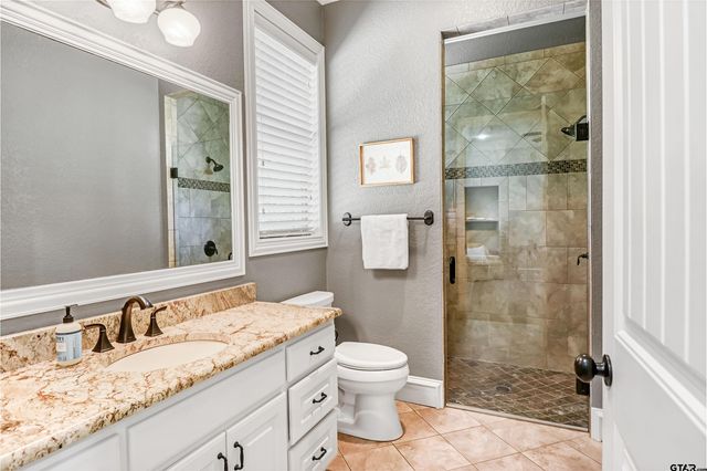 17325 CR 134- Beddingfield, Flint, TX 75762