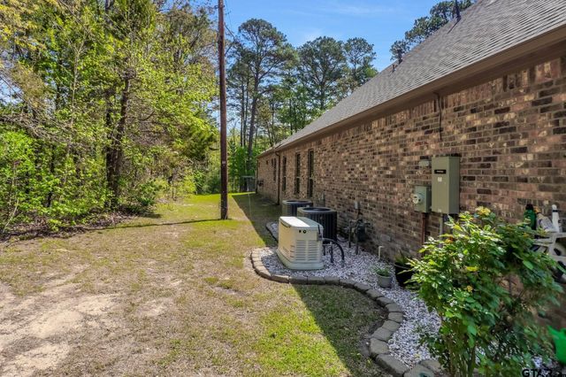 17325 CR 134- Beddingfield, Flint, TX 75762