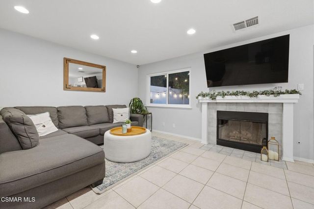 228 Hill Ranch Drive, Thousand Oaks, CA 91362