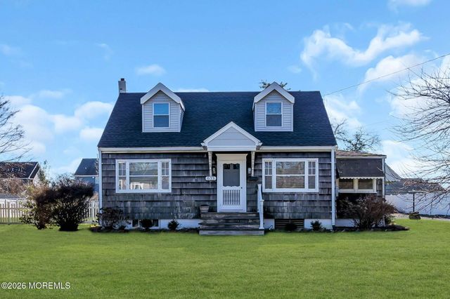 633 Agnes Avenue, Brielle, NJ 08730