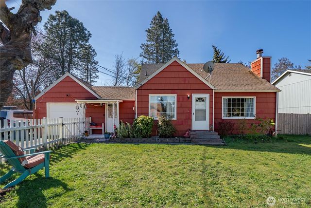 810 98th Street S, Tacoma, WA 98501