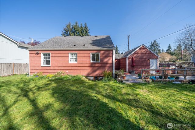 810 98th Street S, Tacoma, WA 98501