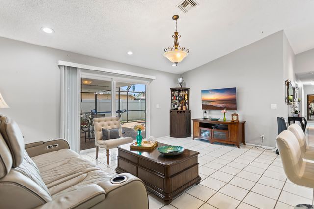 8620 NW 48th Street, Lauderhill, FL 33351
