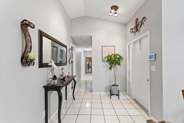 8620 NW 48th Street, Lauderhill, FL 33351