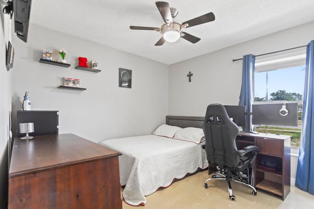 8620 NW 48th Street, Lauderhill, FL 33351