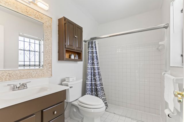 8620 NW 48th Street, Lauderhill, FL 33351