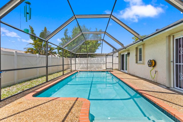 8620 NW 48th Street, Lauderhill, FL 33351