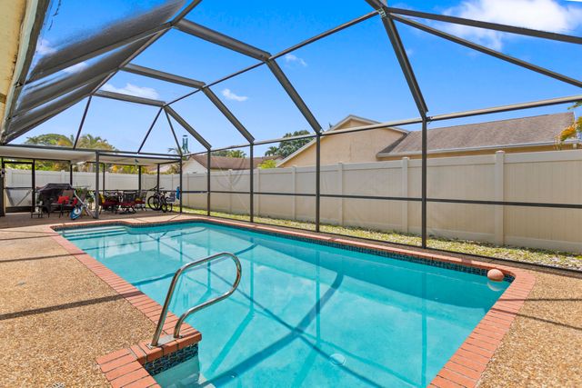 8620 NW 48th Street, Lauderhill, FL 33351