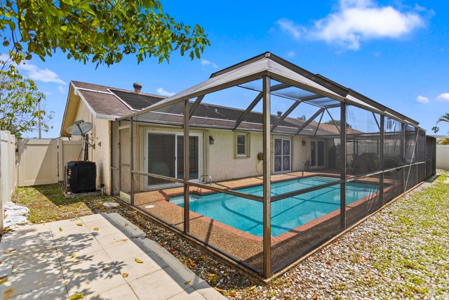8620 NW 48th Street, Lauderhill, FL 33351