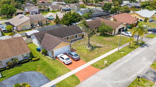 8620 NW 48th Street, Lauderhill, FL 33351
