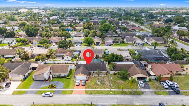 8620 NW 48th Street, Lauderhill, FL 33351