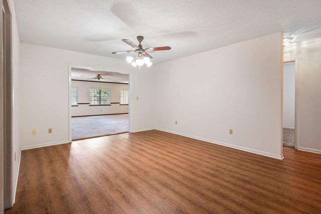 1045 Juniper Avenue, Niceville, FL 32578