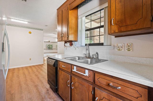 1045 Juniper Avenue, Niceville, FL 32578