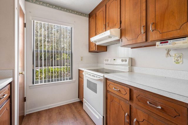 1045 Juniper Avenue, Niceville, FL 32578