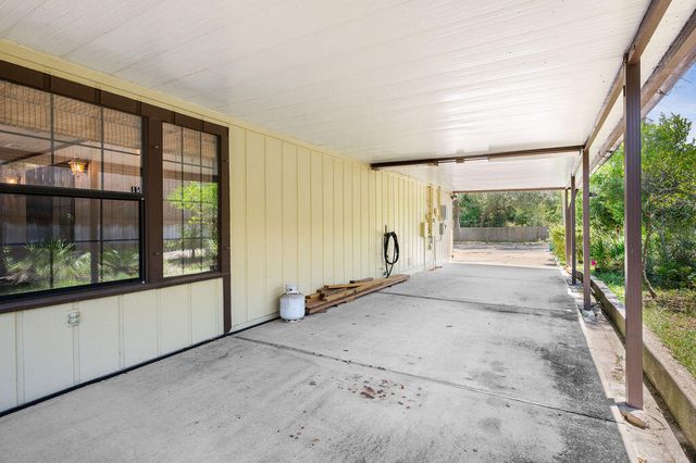 1045 Juniper Avenue, Niceville, FL 32578
