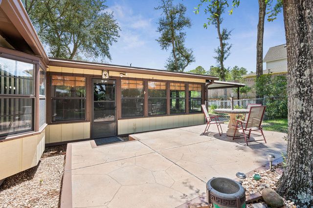 1045 Juniper Avenue, Niceville, FL 32578