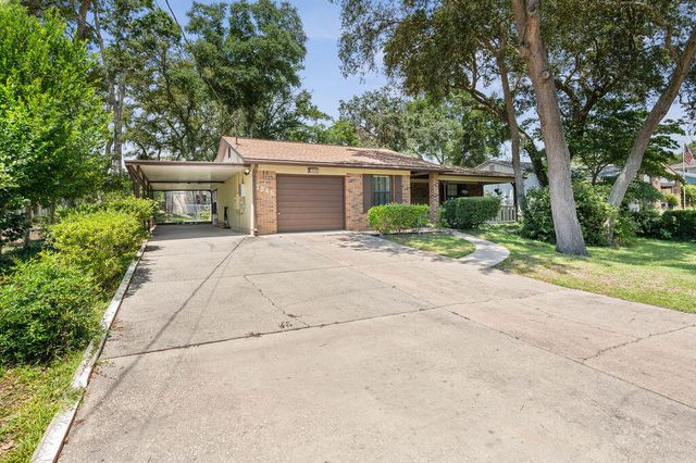 1045 Juniper Avenue, Niceville, FL 32578