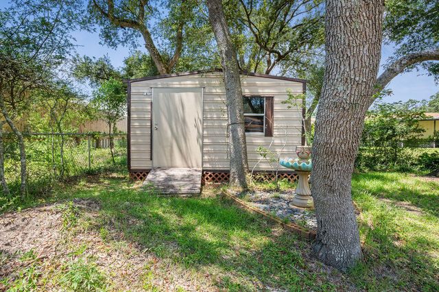 1045 Juniper Avenue, Niceville, FL 32578