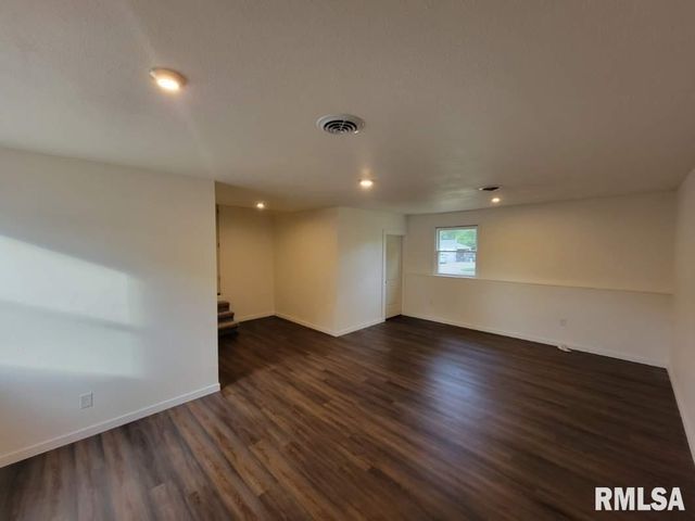 125 CALUMET Road, Marquette Heights, IL 61554