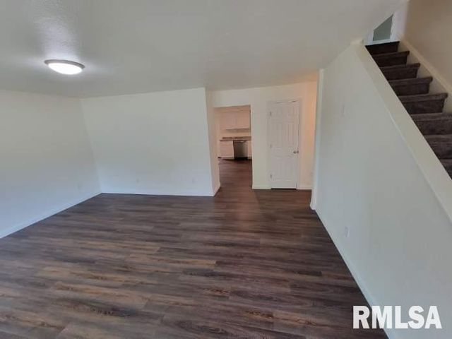 125 CALUMET Road, Marquette Heights, IL 61554