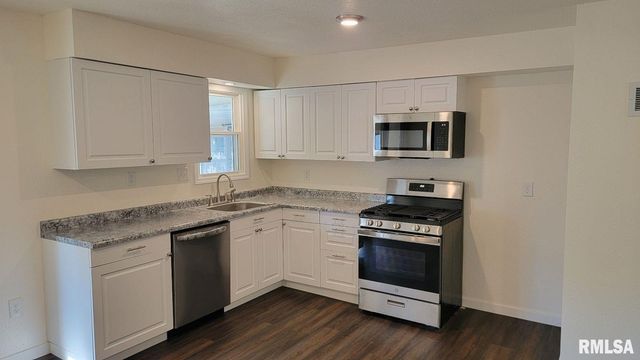 125 CALUMET Road, Marquette Heights, IL 61554