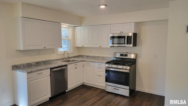 125 CALUMET Road, Marquette Heights, IL 61554