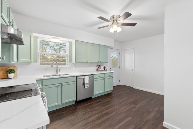 2516 Albemarle Drive, Dallas, TX 75234