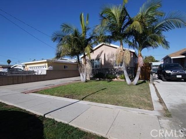 4525 W 137th, Hawthorne, CA 90250