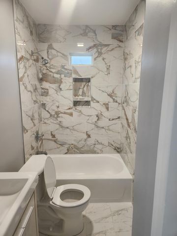 16612 Minnetonka Boulevard, Minnetonka, MN 55345