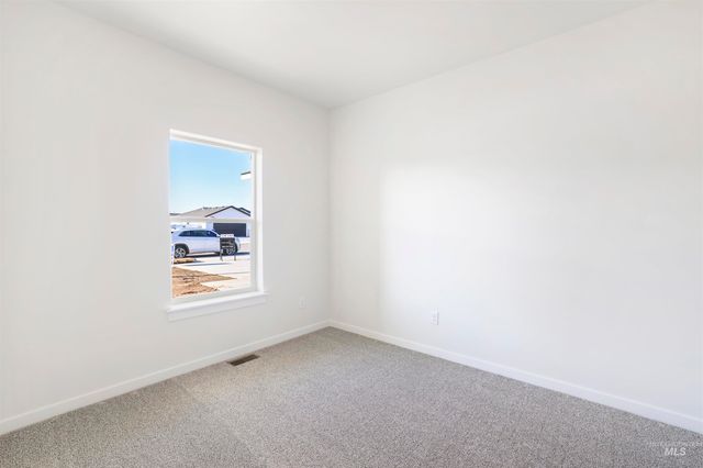 2018 Regan St, Jerome, ID 83338