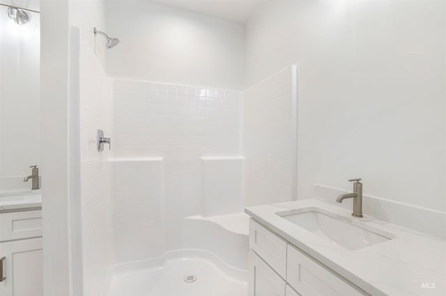 2018 Regan St, Jerome, ID 83338