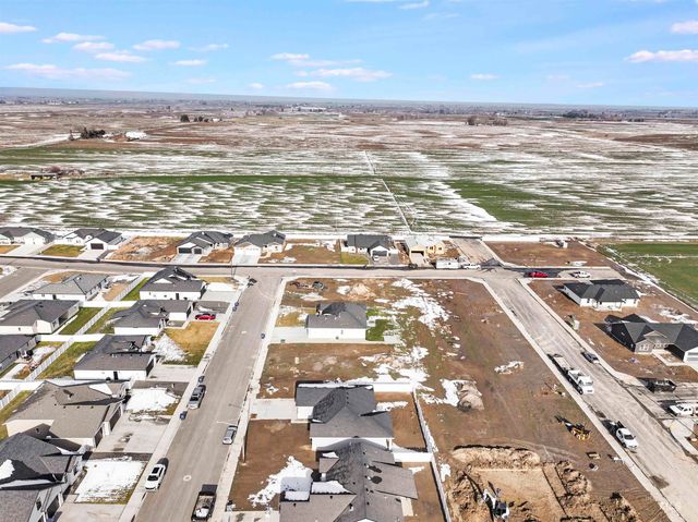 2018 Regan St, Jerome, ID 83338