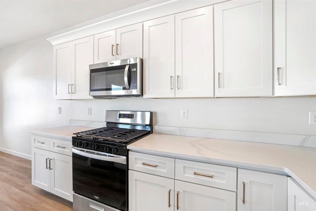 2018 Regan St, Jerome, ID 83338