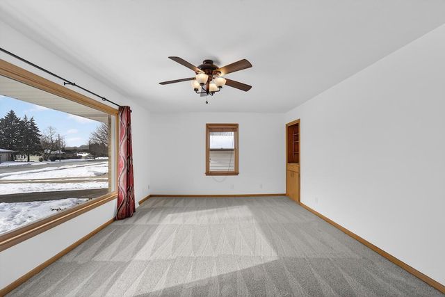 532 Rose Ann DRIVE, Burlington, WI 53105