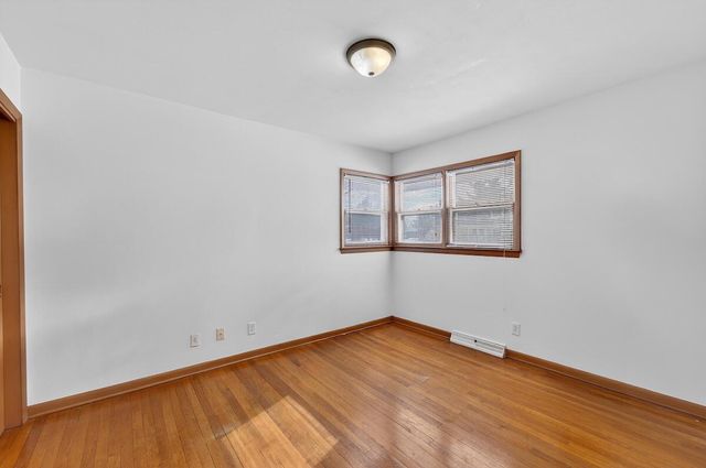 532 Rose Ann DRIVE, Burlington, WI 53105