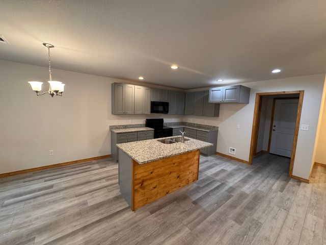 206 White Street, Italy, TX 76651