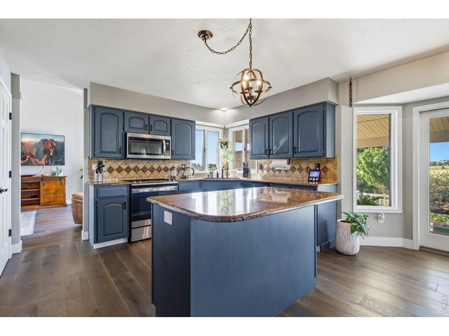 5620 Wild Plum Dr, Loveland, CO 80537