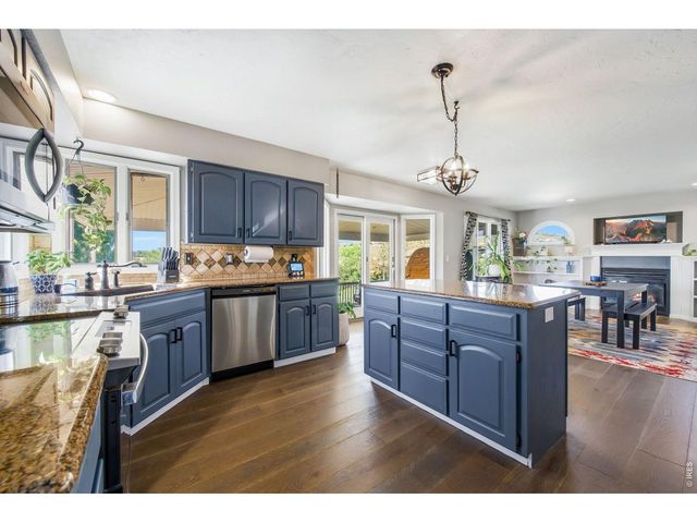 5620 Wild Plum Dr, Loveland, CO 80537