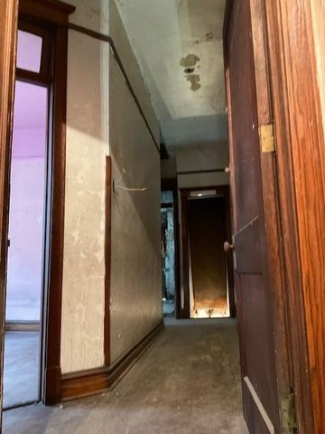 5716 S Indiana Avenue, Chicago, IL 60637