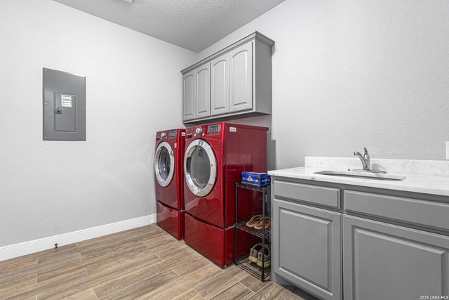 291 Strasbourg, Castroville, TX 78009