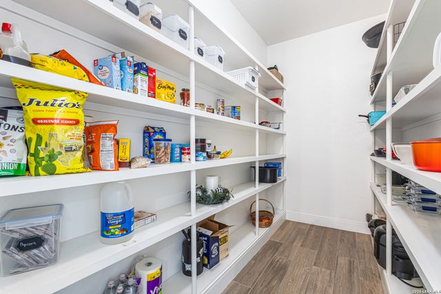 291 Strasbourg, Castroville, TX 78009