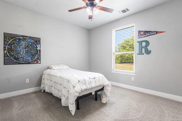 291 Strasbourg, Castroville, TX 78009