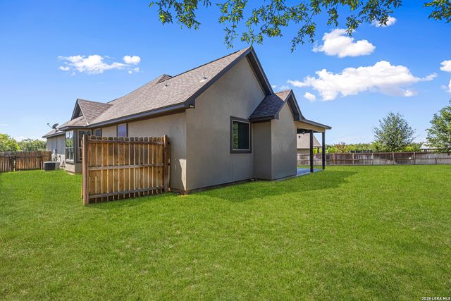 291 Strasbourg, Castroville, TX 78009