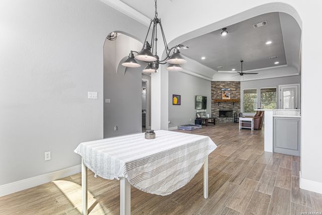 291 Strasbourg, Castroville, TX 78009