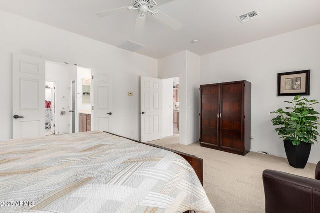 1189 W CUTLEAF Circle, San Tan Valley, AZ 85143