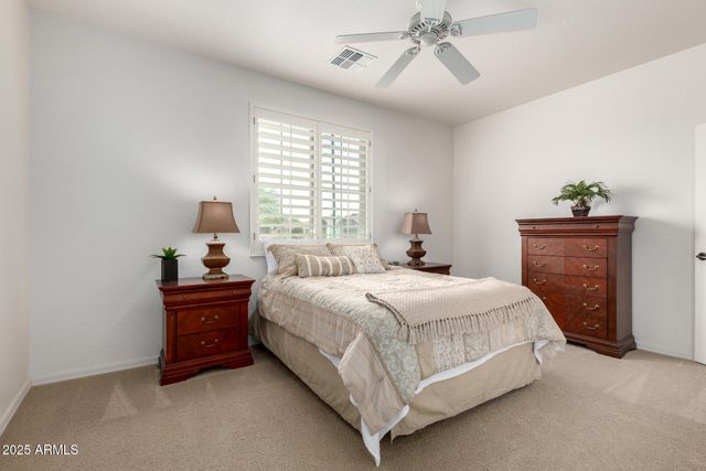 1189 W CUTLEAF Circle, San Tan Valley, AZ 85143