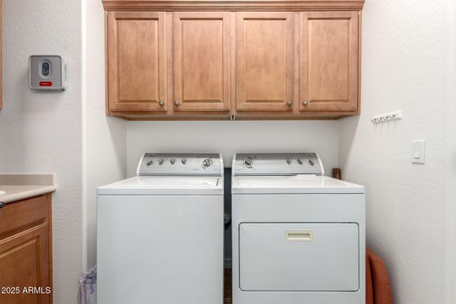 1189 W CUTLEAF Circle, San Tan Valley, AZ 85143