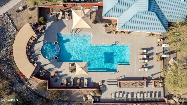 1189 W CUTLEAF Circle, San Tan Valley, AZ 85143