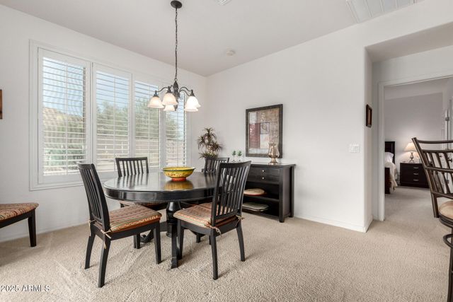 1189 W CUTLEAF Circle, San Tan Valley, AZ 85143