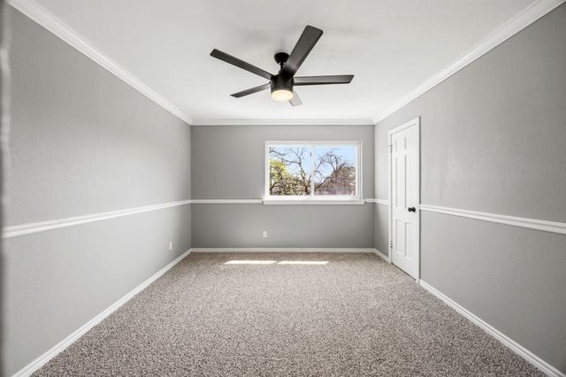 1636 W Red Bird Lane, Dallas, TX 75232